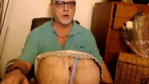 Snapshot of nastydaddyfatcock8 chatting on 02/15/25, 05:41 Daddy online show from 02/15/25, 05:41