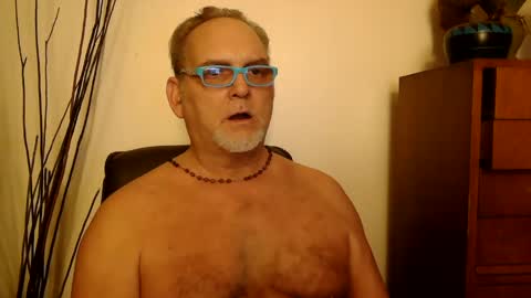 Snapshot of nastydaddyfatcock8 chatting on 03/01/25, 04:58 Daddy online show from 03/01/25, 04:58