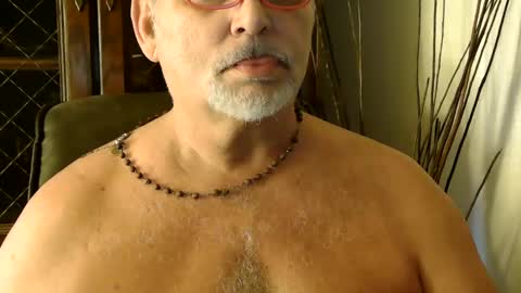 Snapshot of nastydaddyfatcock8 chatting on 03/11/25, 11:48 Daddy online show from 03/11/25, 11:48