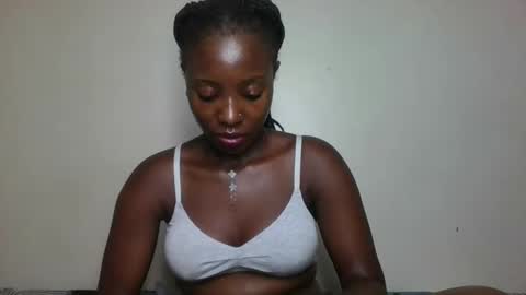 nastyivy1 online show from 11/18/25, 07:07