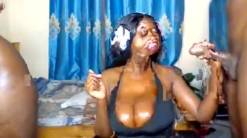 Snapshot of nastykingqueen chatting on 07/25/26, 01:30 nastykingqueen online show from 07/25/26, 01:30