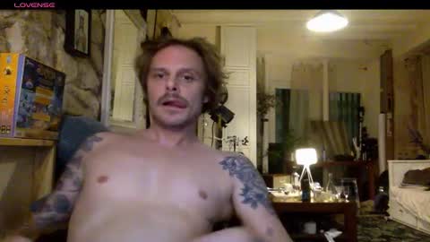 nastyloveparis online show from 11/08/25, 10:08