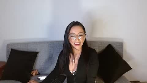 nathalia online show from 01/12/25, 10:01