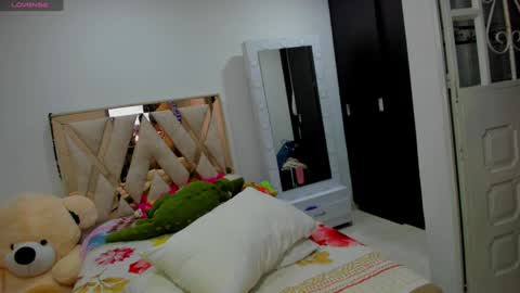 Natalia online show from 12/13/24, 12:31