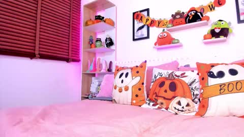 nata_villalobos online show from 10/07/25, 10:40
