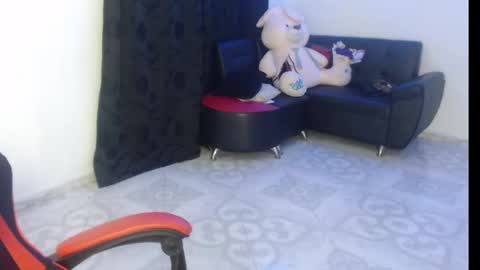 Nata Ramirez online show from 02/01/25, 03:41