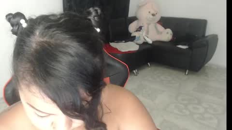 Nata Ramirez online show from 03/02/25, 08:27