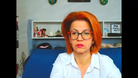 Snapshot of natali3855 chatting on 02/09/25, 12:19 Natali online show from 02/09/25, 12:19