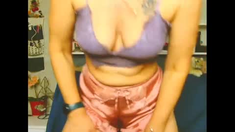 Snapshot of natali3855 chatting on 02/26/25, 08:44 Natali online show from 02/26/25, 08:44