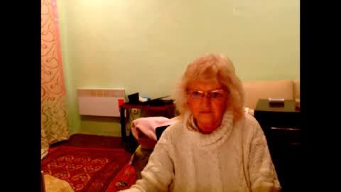 natali online show from 02/15/26, 10:17