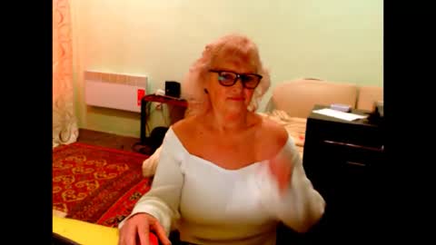 natali online show from 03/14/26, 10:21