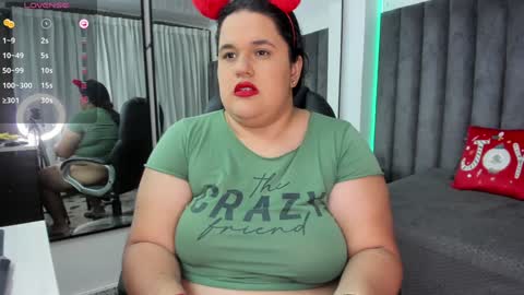 Nathalia online show from 12/12/24, 03:59