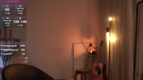 Natalia   online show from 02/09/25, 04:29