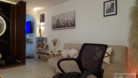 Natalia and Alejandro   Geminis -----            -         online show from 03/18/26, 06:16