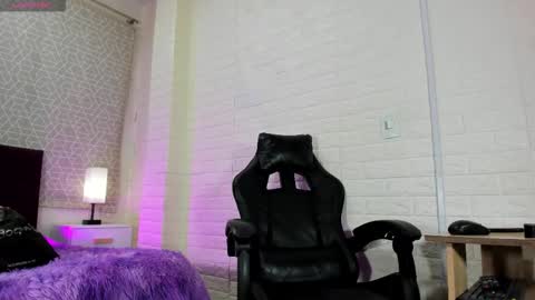 Natalia Kiss online show from 02/09/26, 11:36