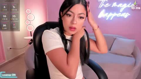 Nata online show from 12/18/25, 02:17