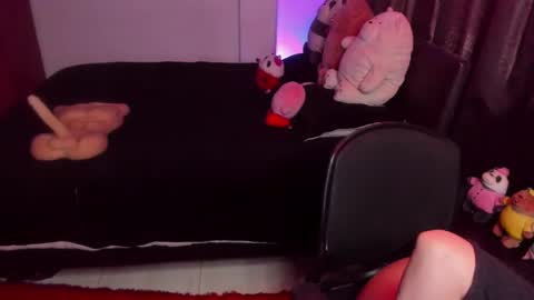 Snapshot of nataliasweet98 chatting on 10/04/25, 09:02 Natalia online show from 10/04/25, 09:02