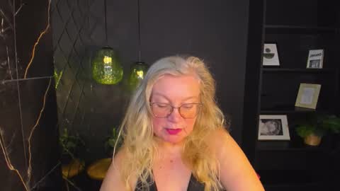 NataliCloud online show from 10/21/25, 01:34