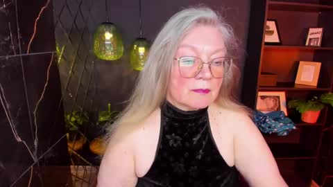 Snapshot of natalicloud chatting on 05/29/26, 02:15 NataliCloud online show from 05/29/26, 02:15