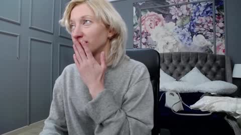 Natalie online show from 12/03/24, 07:32