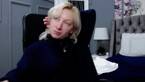 Natalie online show from 12/04/24, 09:29