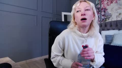 Natalie online show from 02/23/26, 06:11