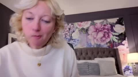 Natalie online show from 05/14/26, 07:15