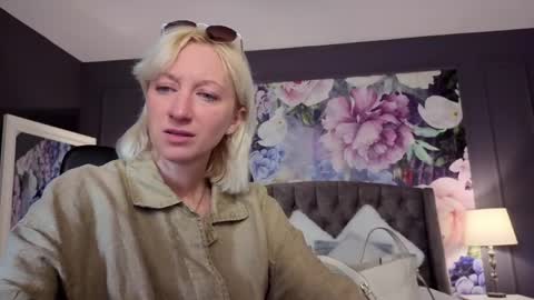 Natalie online show from 05/24/26, 04:39