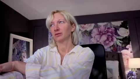 Natalie online show from 06/05/26, 06:42