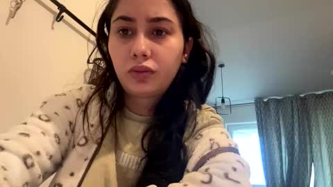 Natalie online show from 12/16/25, 07:57