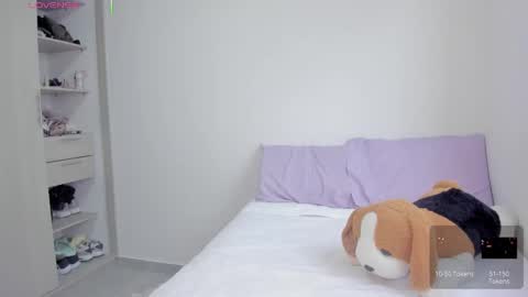       online show from 11/14/25, 09:57