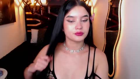 natalie  online show from 04/11/26, 08:24