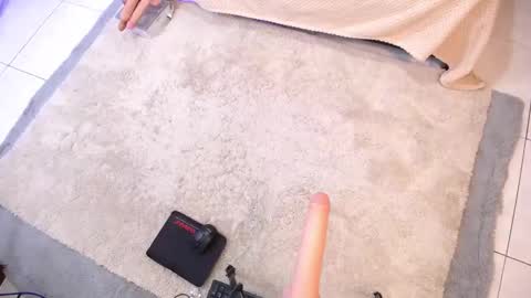 Snapshot of natalie_swetty chatting on 01/10/25, 04:33 Natalie online show from 01/10/25, 04:33