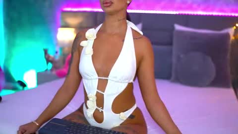 nataliedelices online show from 11/28/25, 05:48