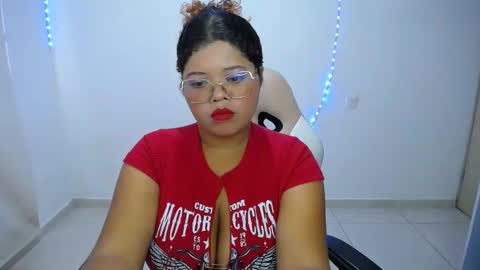 natalielabellex1 online show from 12/03/25, 05:55