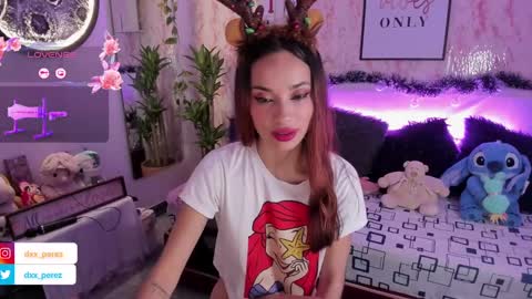 Snapshot of nataly_29 chatting on 12/30/24, 03:03 MissNatis online show from 12/30/24, 03:03