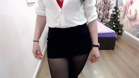 natalyaberd online show from 12/18/24, 07:19