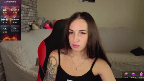 Nataly online show from 11/14/25, 10:14