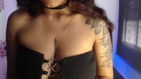   online show from 09/30/25, 09:09