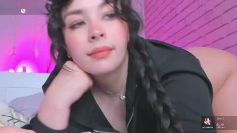 Nataly online show from 04/21/26, 11:38