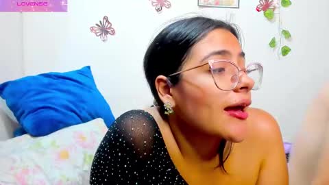 natalystevens online show from 12/17/24, 08:54