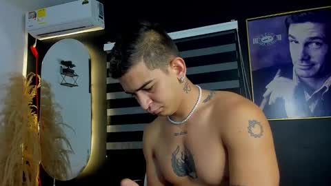 natan_77 online show from 02/21/25, 10:28