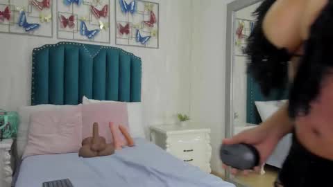 natasha04   online show from 01/06/26, 03:43