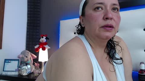 Snapshot of natasha26_ chatting on 01/15/25, 07:23 Natasha online show from 01/15/25, 07:23