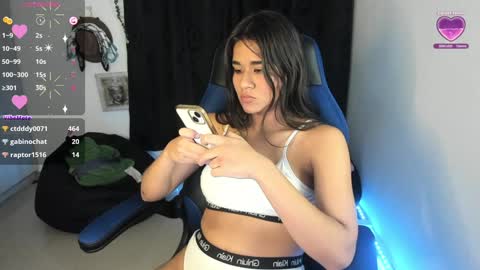 Natasha  online show from 01/24/25, 03:32