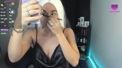 Natasha  online show from 02/15/25, 01:21