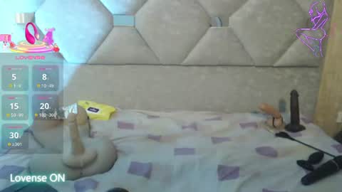 Natasha online show from 07/08/26, 09:41