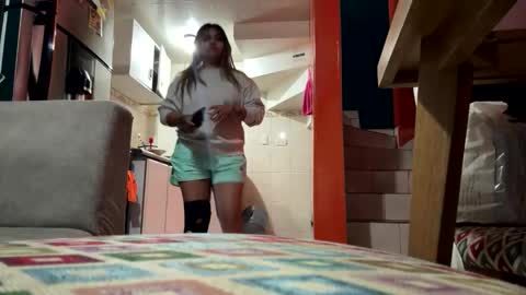 natasha__magics online show from 10/17/25, 01:31