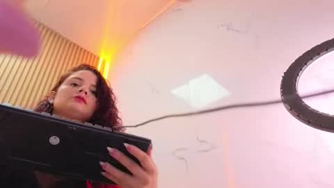 Snapshot of natasha__tp chatting on 02/18/26, 08:05 Natasha tp 1430- 2100 online show from 02/18/26, 08:05