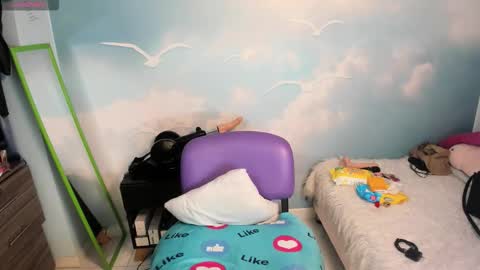 Snapshot of natasha_bernett chatting on 11/15/25, 03:52 Natasha Bernett online show from 11/15/25, 03:52